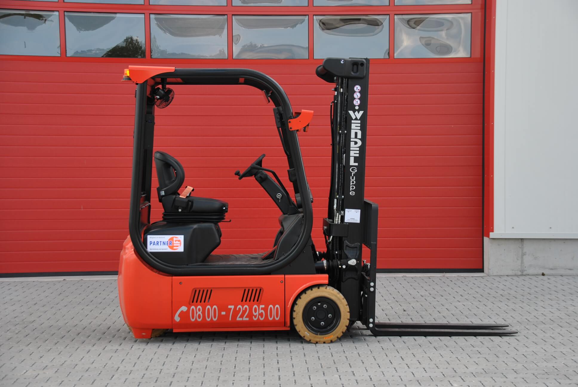 FSE16 Frontstapler Elektro